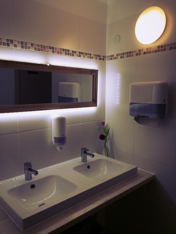 Le Petit Poete Hotel Echternach Zewnętrze zdjęcie