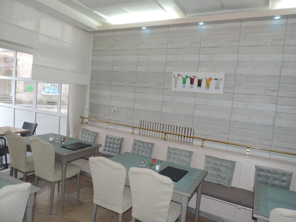 Le Petit Poete Hotel Echternach Zewnętrze zdjęcie